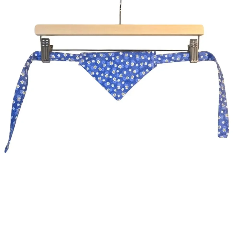 Blue Daisy Floral Cotton Bandana Pet Scarf/Neck Tie for Puppy/Kitten/Cat/Dog